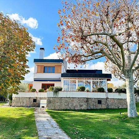 La Finca Del Monton De Trigo Guadarrama Exterior photo