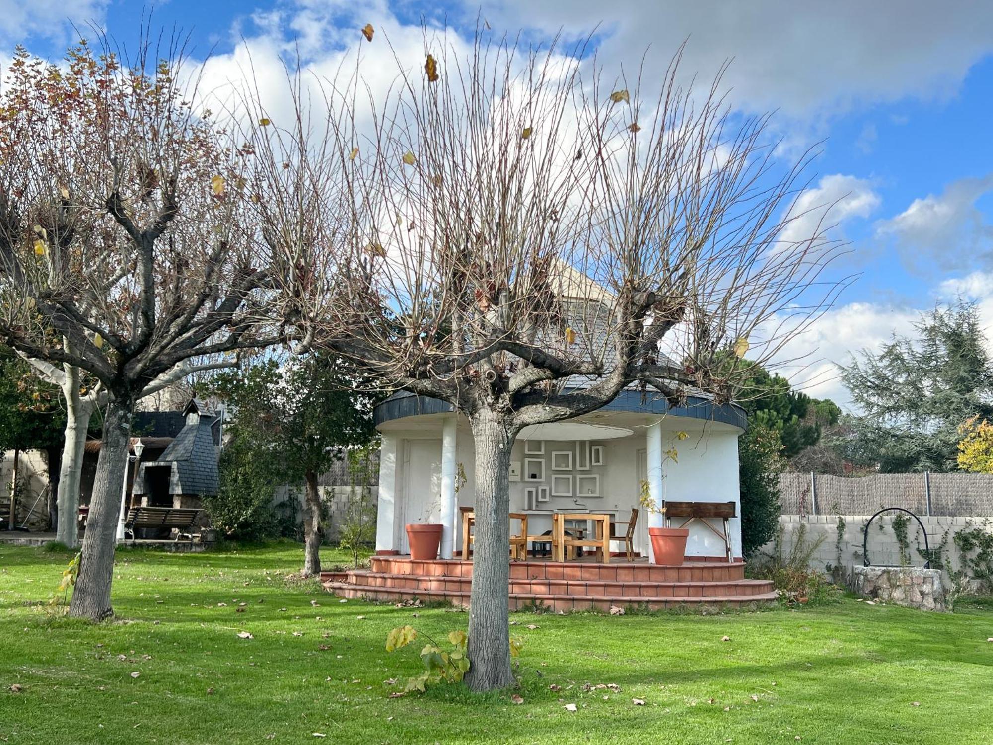 La Finca Del Monton De Trigo Guadarrama Exterior photo